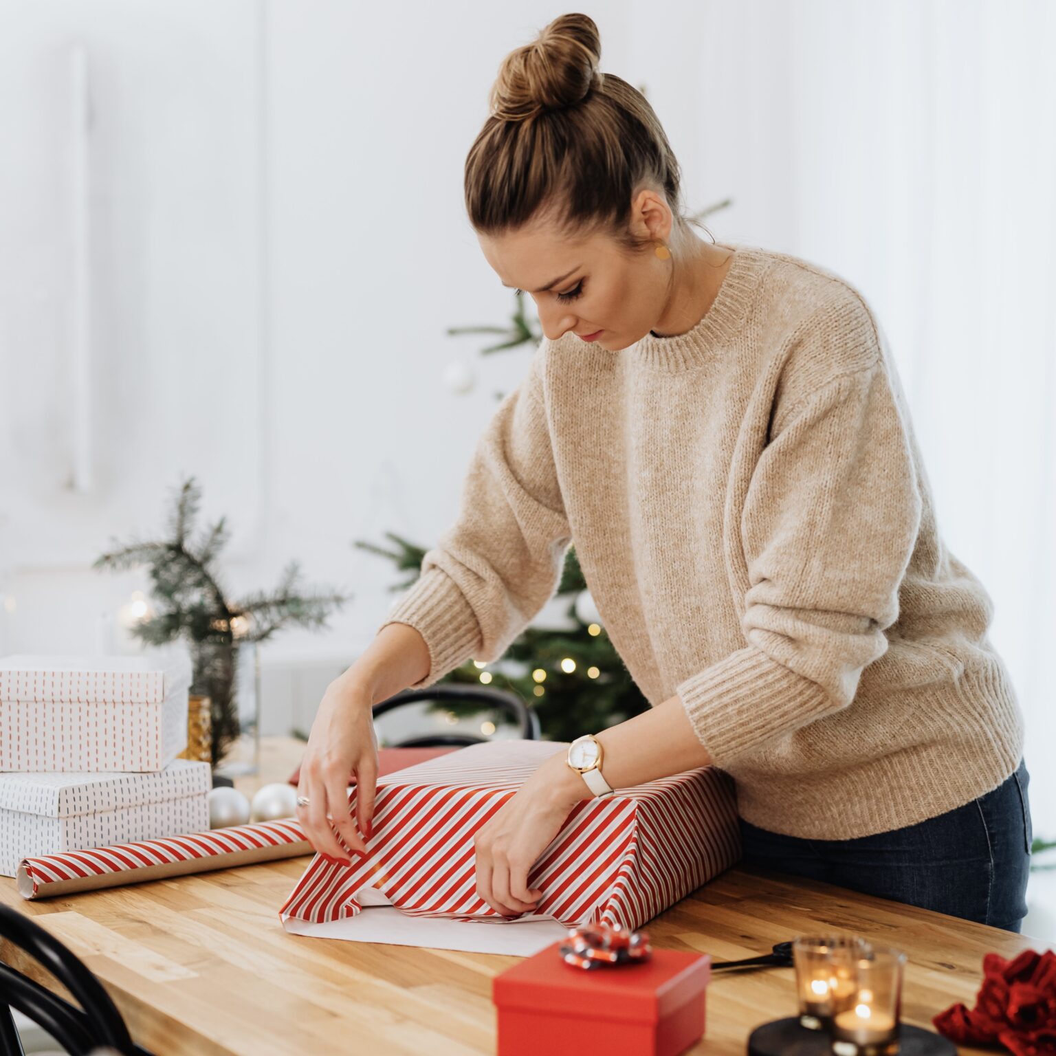 How to Wrap a Picture Frame in 7 Simple Steps FastFrame